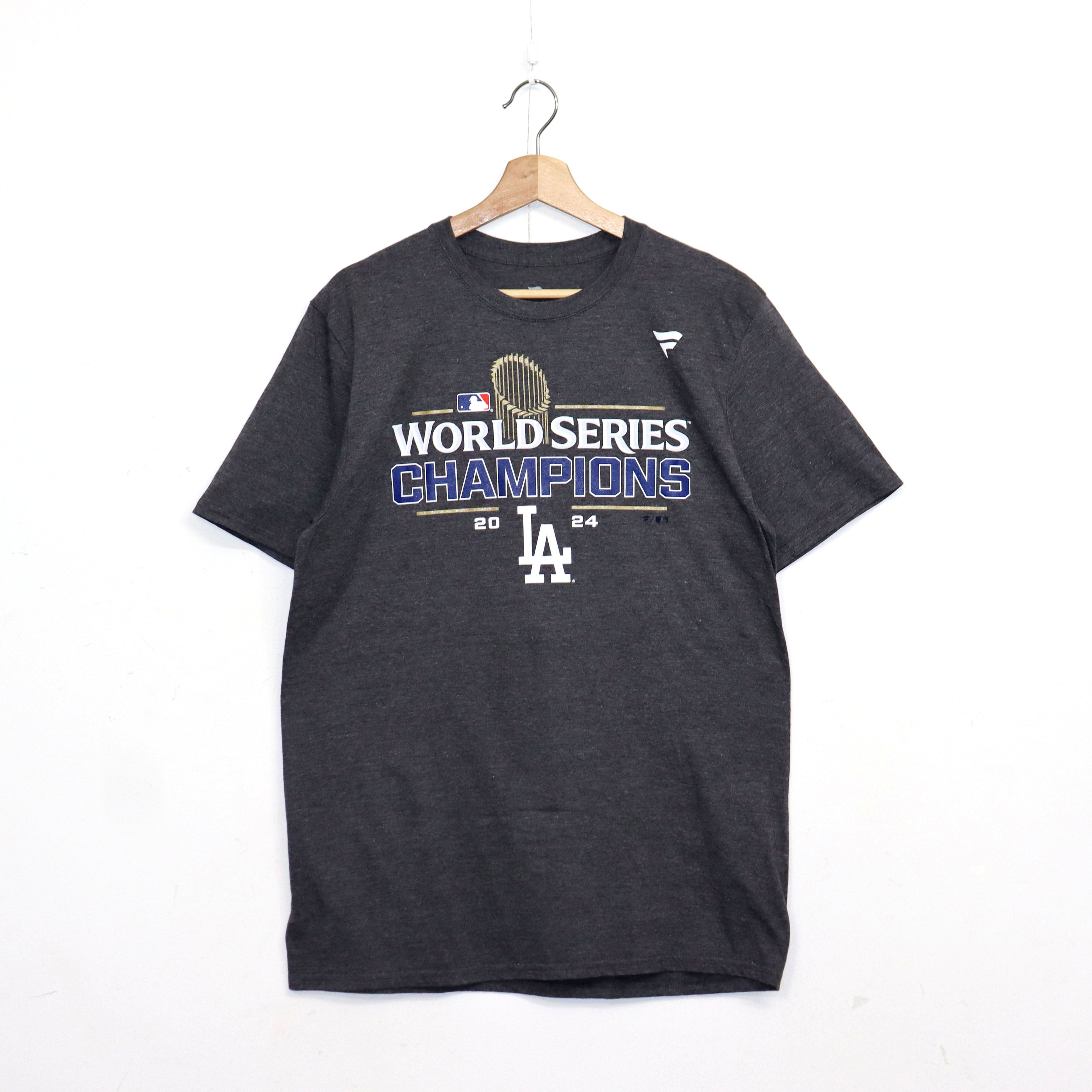 used : (Fanatics) LA Dodgers 2024 Champions Tee (M) – TAMANIWA