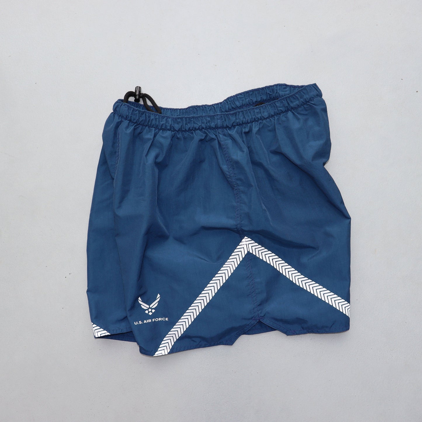 used : U.S. Air Force Nylon Training Shorts - L