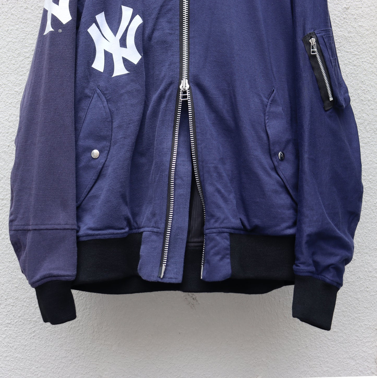 OLD PARK :  Flight Jacket Tee - Yankees