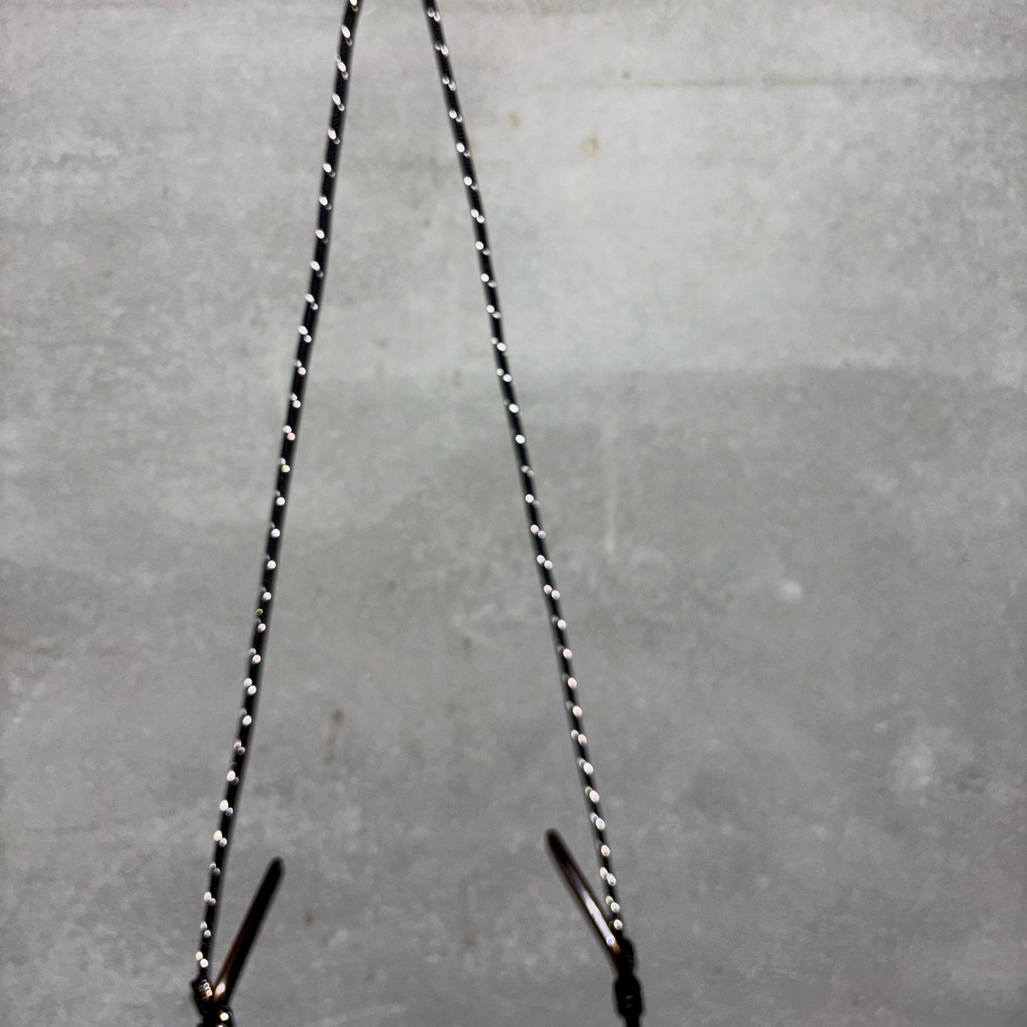 REGGIE HOLDER : Glasses Cord - Reflector