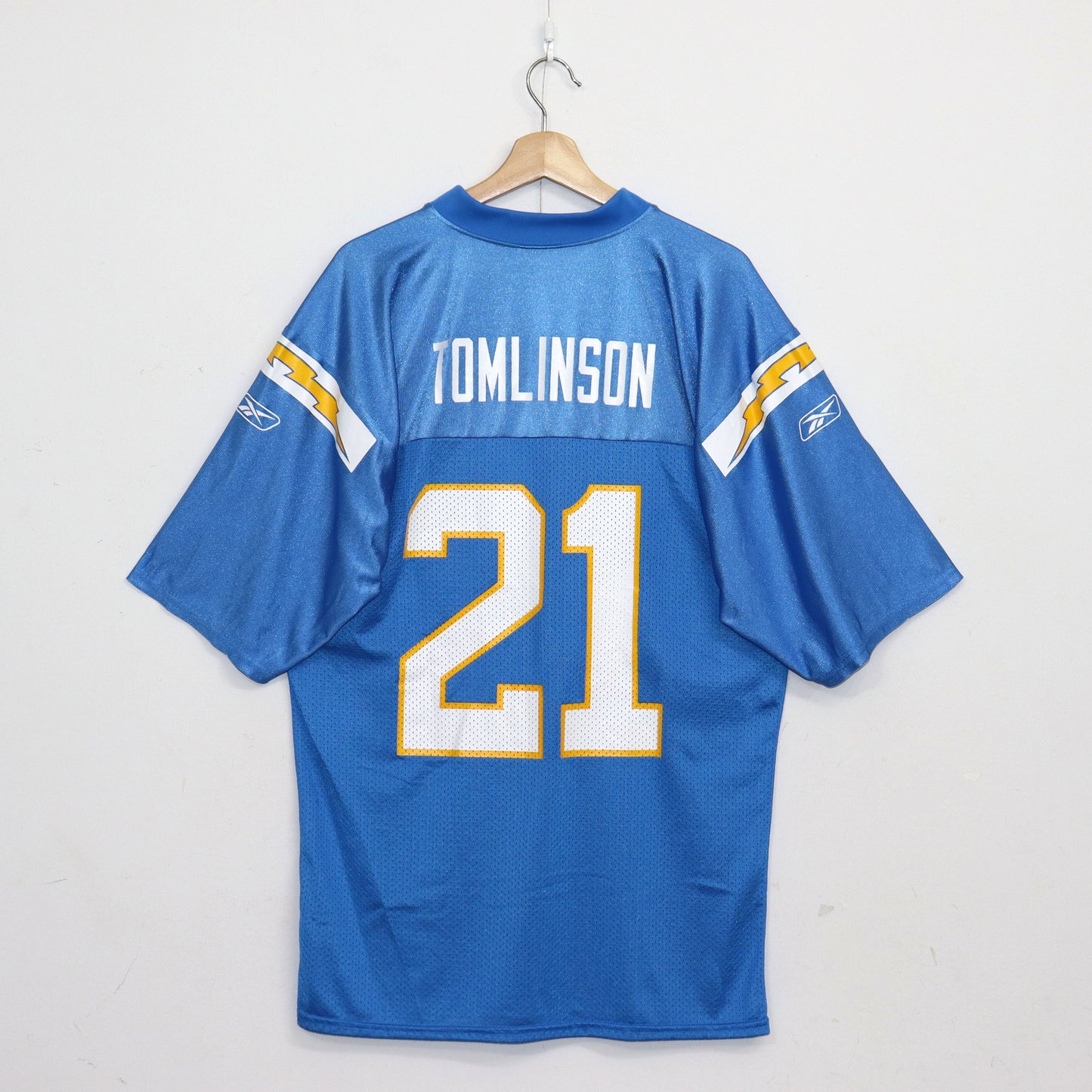 used : (Reebok) NFL Chargers 50th Anv. Football Tee