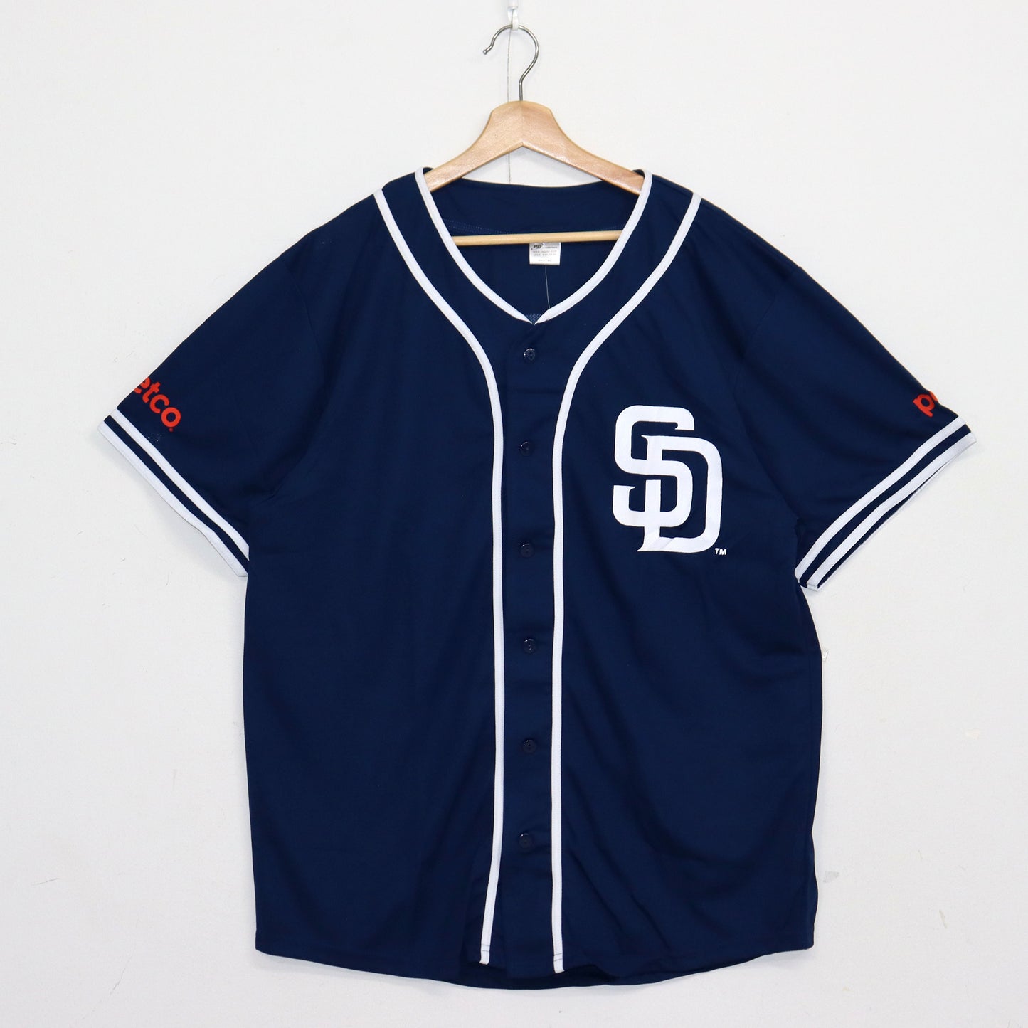 used : SD Padres #52 LUEBKE Uniform (K)