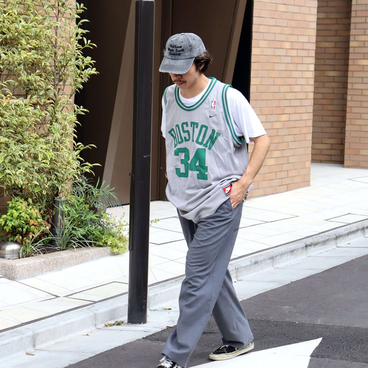 used : (Nike) BOSTON CELTICS GAME JERSEY -  PIERCE #34