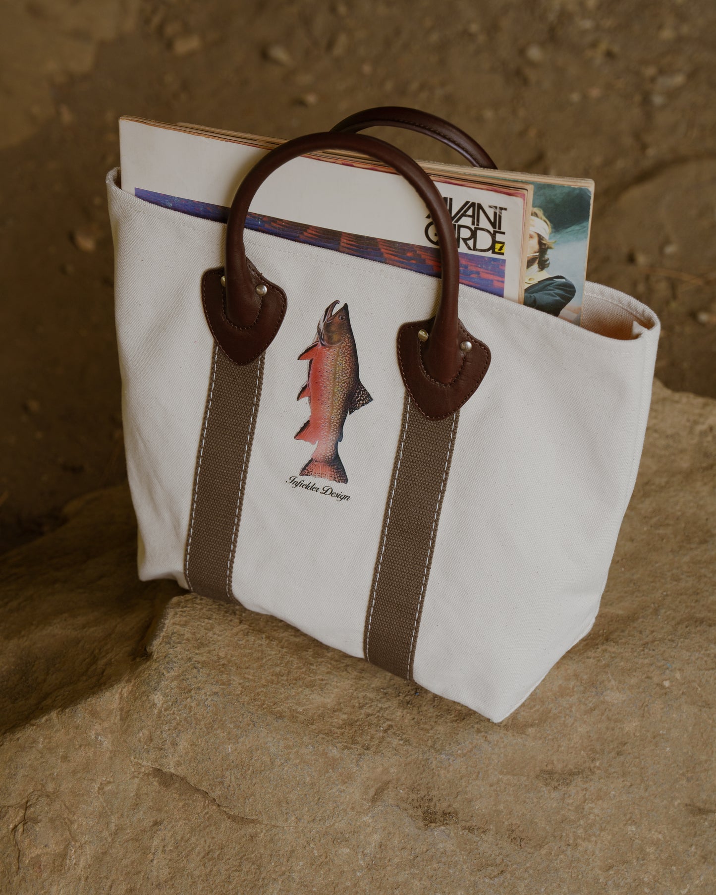 INFIELDER DESIGN: B-112 TROUT TOTE