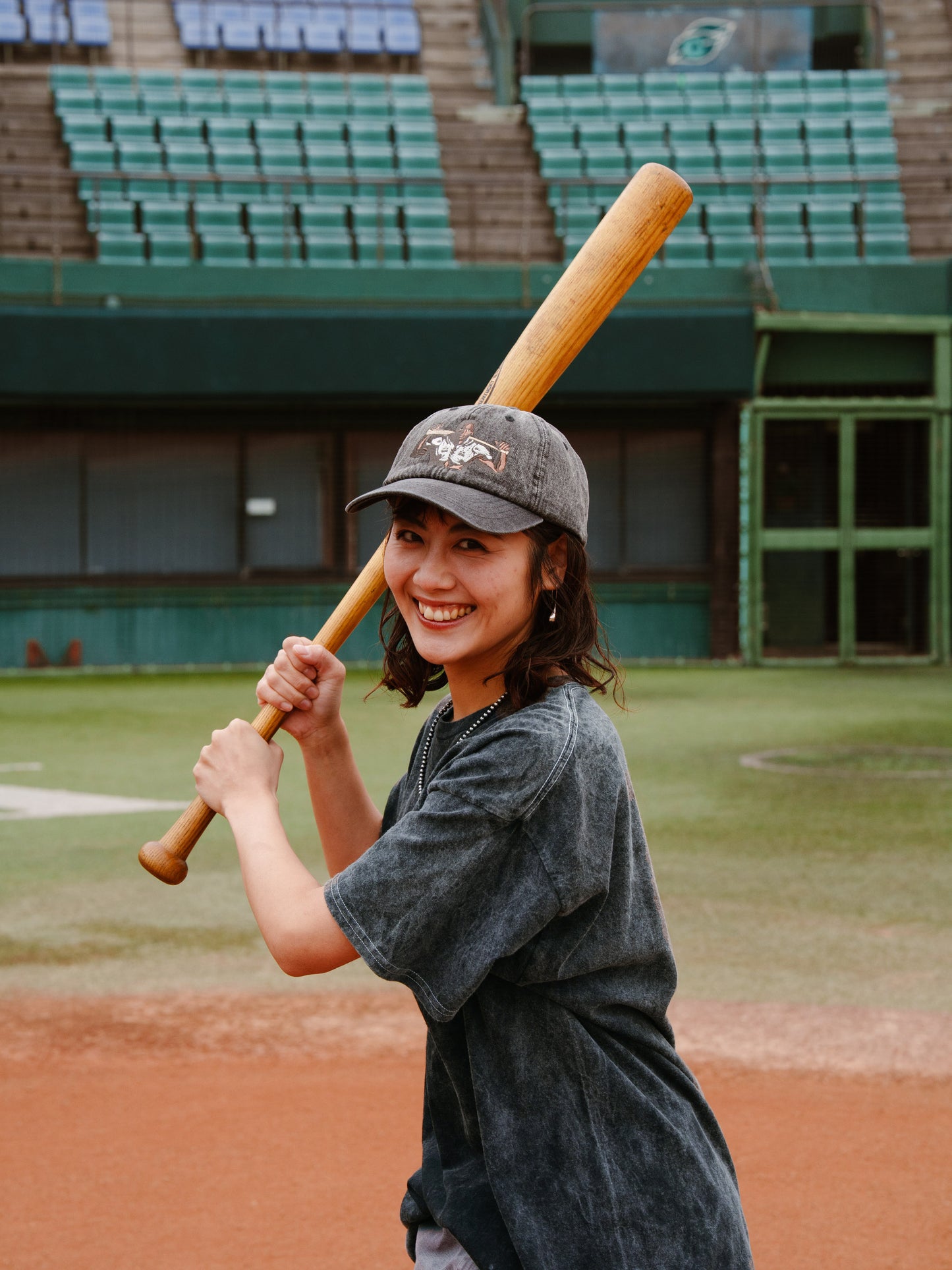 TAMANIWA : TMNW-218 BO TAMA CAP
